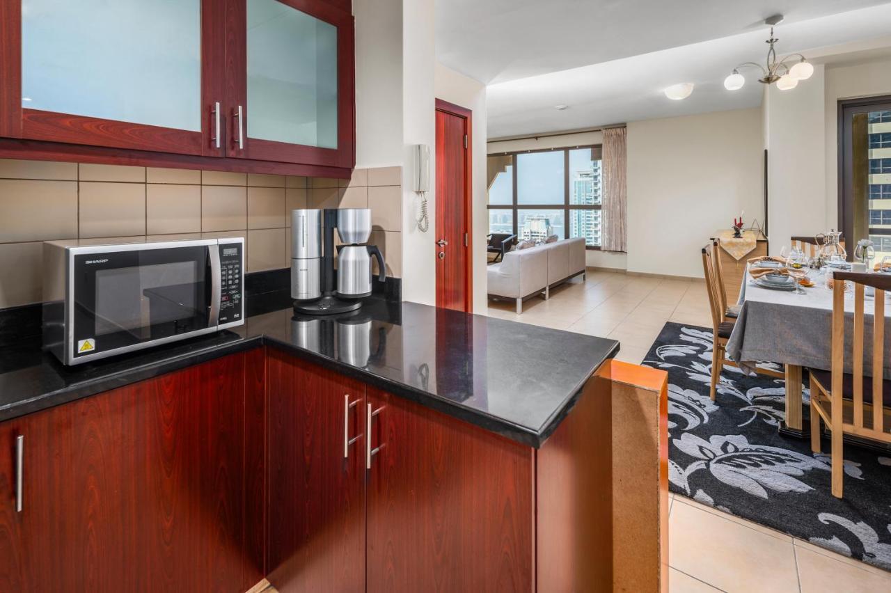 Lovely 2-Bed Condo In Jbr - 5 Mins From Beach - Palm View! Dubai Ngoại thất bức ảnh
