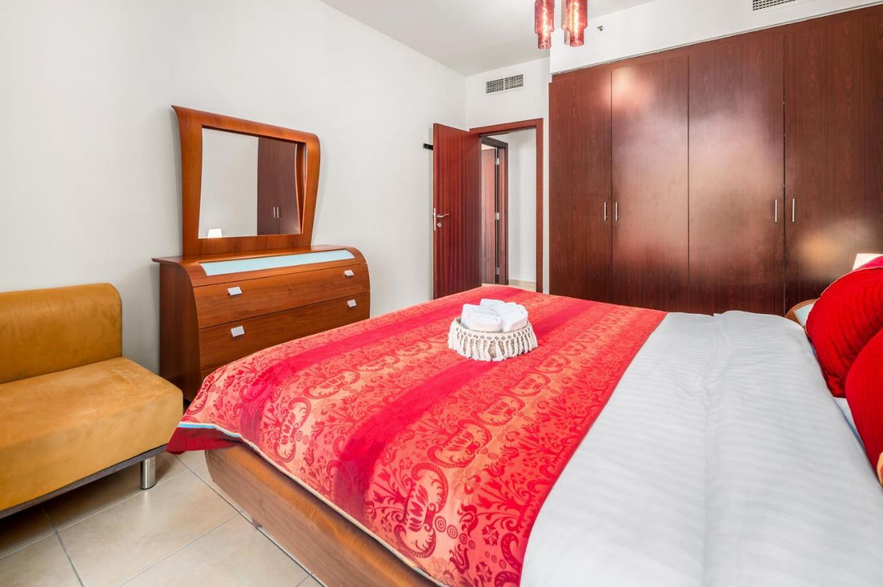 Lovely 2-Bed Condo In Jbr - 5 Mins From Beach - Palm View! Dubai Ngoại thất bức ảnh